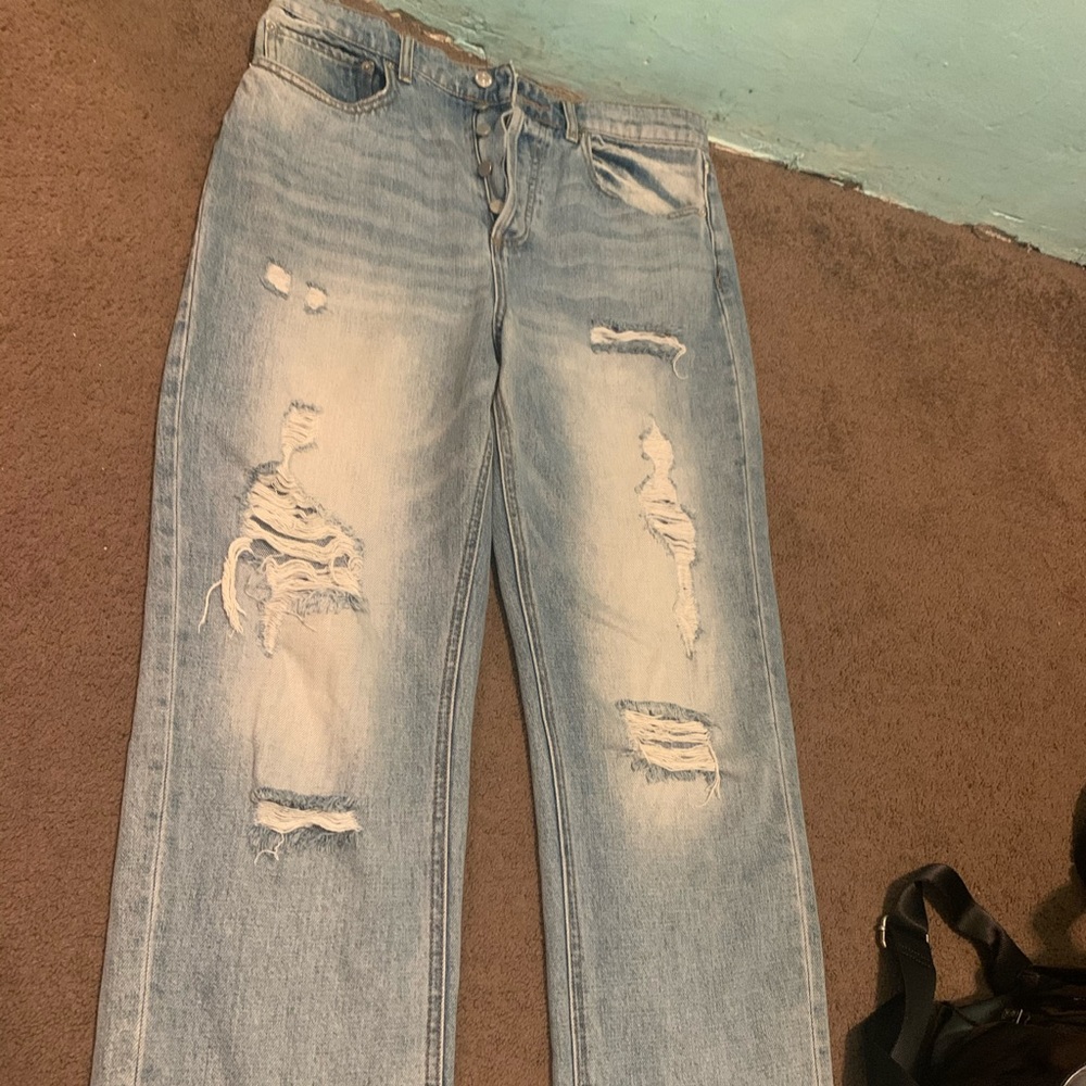 BDG Jeans Straight Leg Size: 28